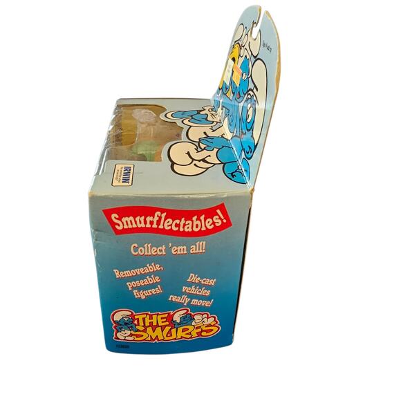 Vintage 1996 The Smurfs Pilot Smurf & Die Cast Airplane Play Set - New Old Stock - Picture 4 of 5